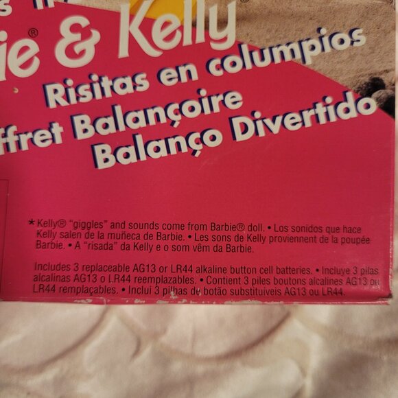 Giggles 'n Swing Barbie & Kelly Playset 1998 - Picture 17 of 17